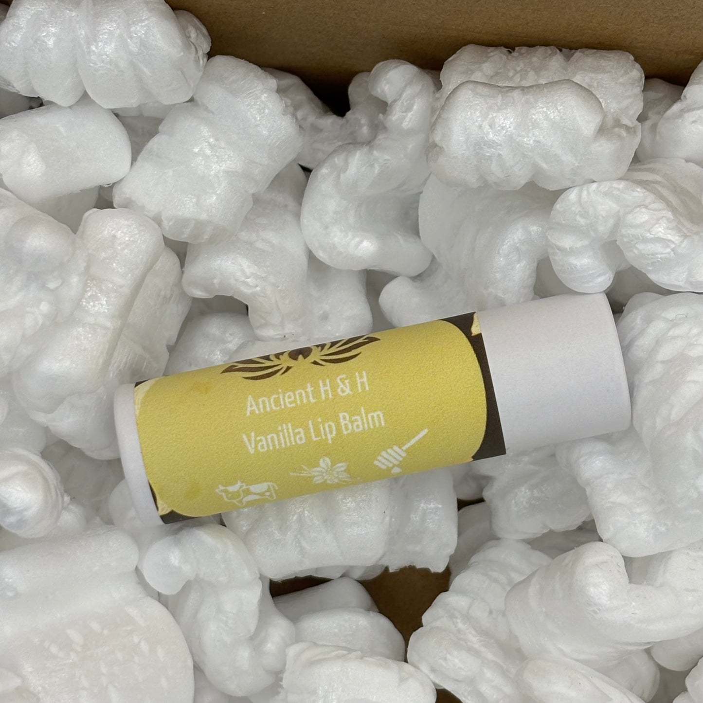 vanilla scented beef tallow lip balm with natural organic essential oils